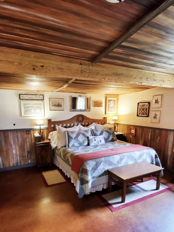 Barons Creekside Resort 프레드릭스버그 외부 사진